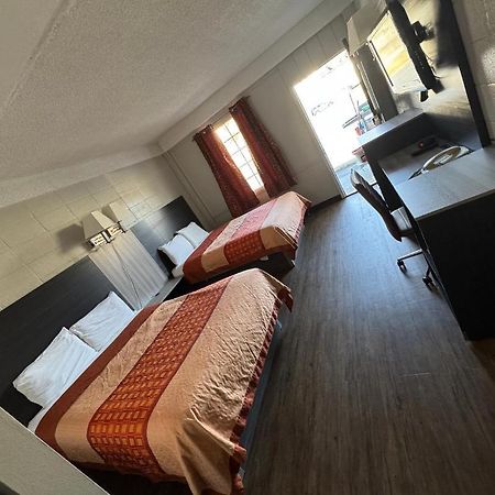 Budget Inn Carthage Eksteriør bilde