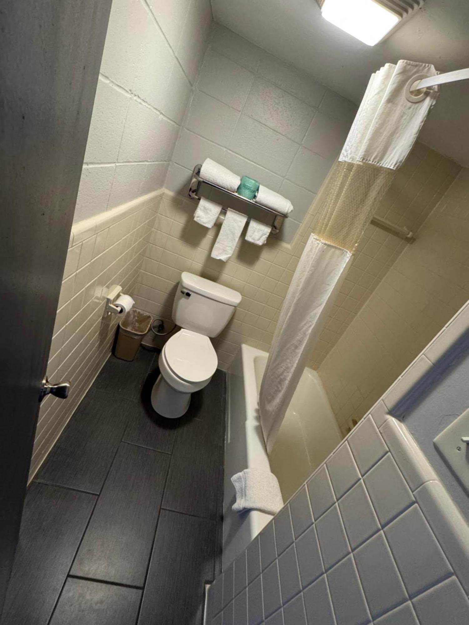 Budget Inn Carthage Eksteriør bilde